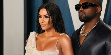 Sean ‘Diddy’ Combs é ameaçado com faca em prisão de Nova York