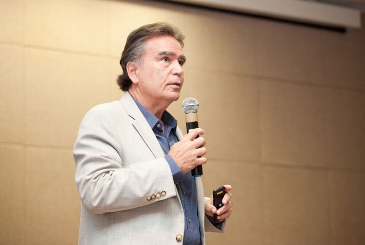 Questão central do câncer é prevenir casos, diz ex-ministro Temporão