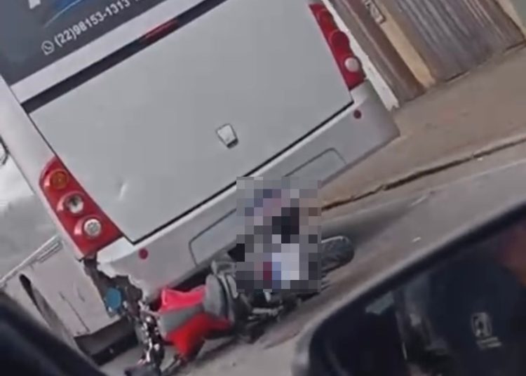 Morre motociclista vítima de grave acidente com ônibus em Campos