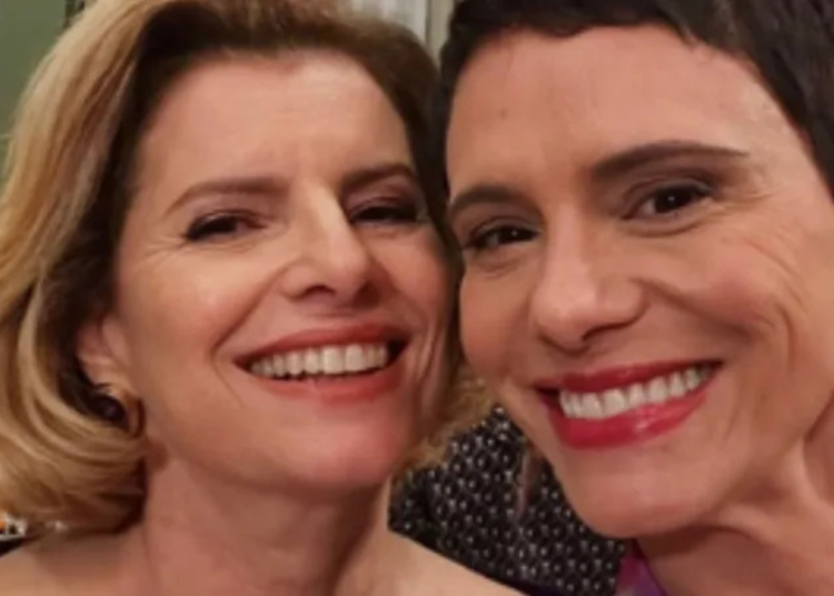 Scarlett Johansson pode ser vilã em live-action de ‘Enrolados’