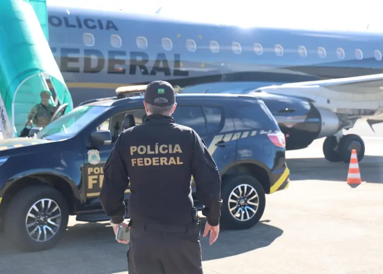 MP e Polícia Civil fazem operação contra lavagem do PCC