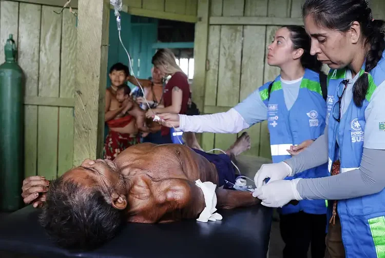 Mortes em Terra Yanomami caem 27,6% desde declaração de emergência
