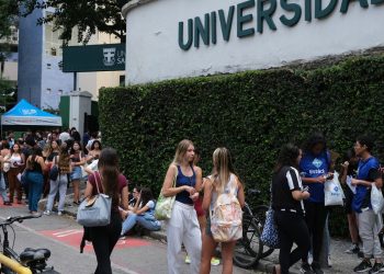Inep libera gabarito do primeiro dia do Enem 2025