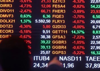 Bolsa supera os 150 mil pontos pela primeira vez e bate recorde