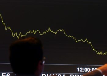 Bolsa volta a bater recorde e alcança marca de 154 mil pontos