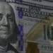 Dólar supera R$ 5,40 em meio a ajustes externos e tensão política