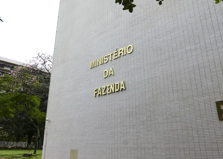 Governo quer regulamentar mercado de carbono até fim de 2026