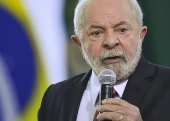 Governo vai criar 8,6 mil cargos de professores e técnicos em educação
