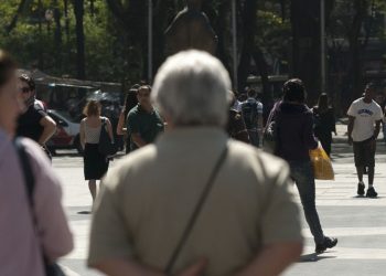 INSS e Caixa suspendem venda de seguro ligado ao crédito consignado