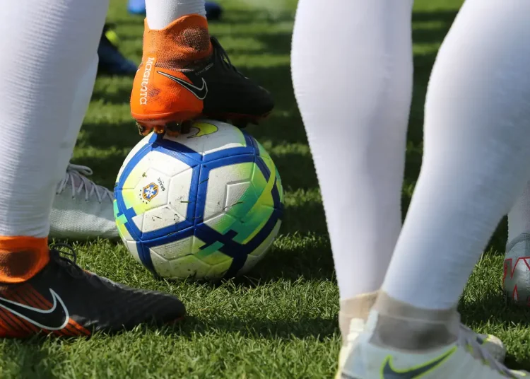 Grupo é investigado por desviar FGTS de jogadores de futebol