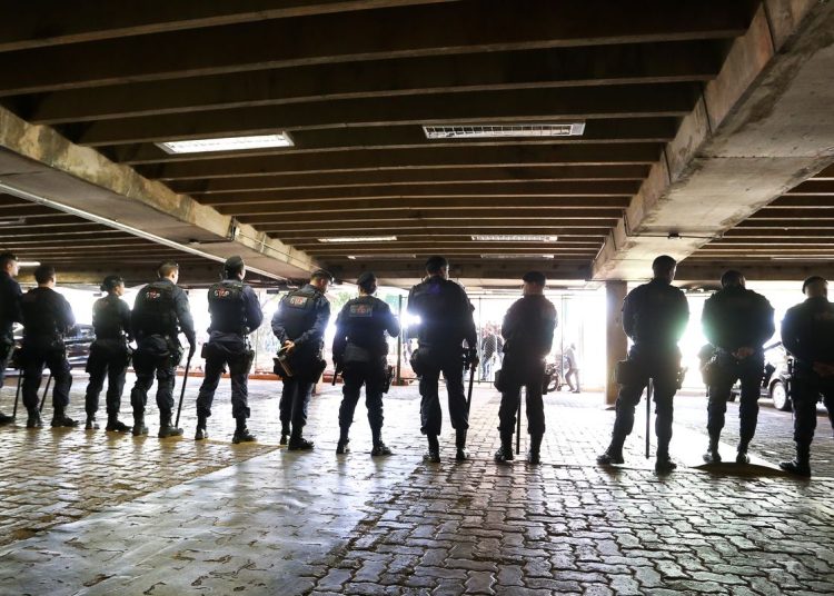 Um em cada 10 agentes penitenciários teve diagnóstico de depressão
