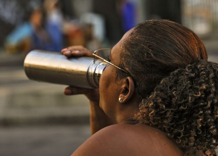 MPF e Defensoria pedem providência urgente para efeitos do calor no RJ