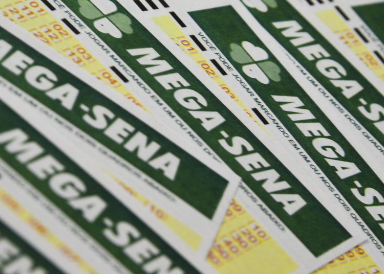 Mega-Sena sorteia prêmio de R$ 62 milhões neste sábado