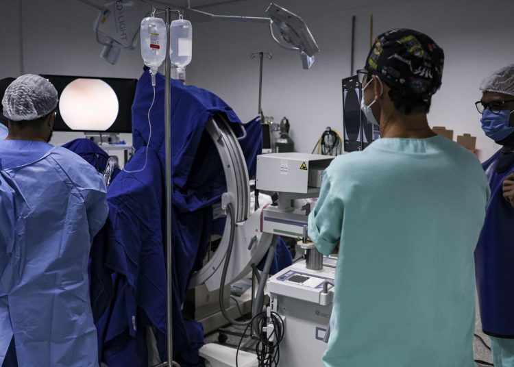 SUS faz mutirão com 61 mil cirurgias e exames neste fim de semana