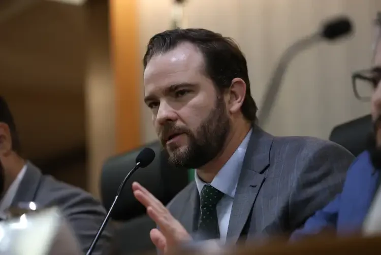 Fazenda comemora IPCA de 4,26% e projeta menor inflação do Plano Real