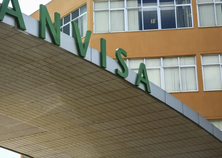 Anvisa manda recolher lote de chá de camomila Água da Serra