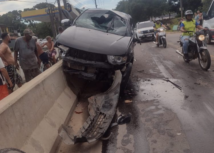 Prefeito de Quissamã, Marcelo Batista se envolve em grave acidente de trânsito em Carapebus