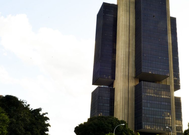 BC concorda com inspeção sobre Banco Master, diz presidente do TCU