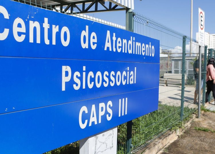 Ministério revisa diretrizes e custeio da rede de saúde mental do SUS