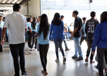 Pé-de-Meia: MEC começa pagar parcelas incentivo-conclusão e Enem