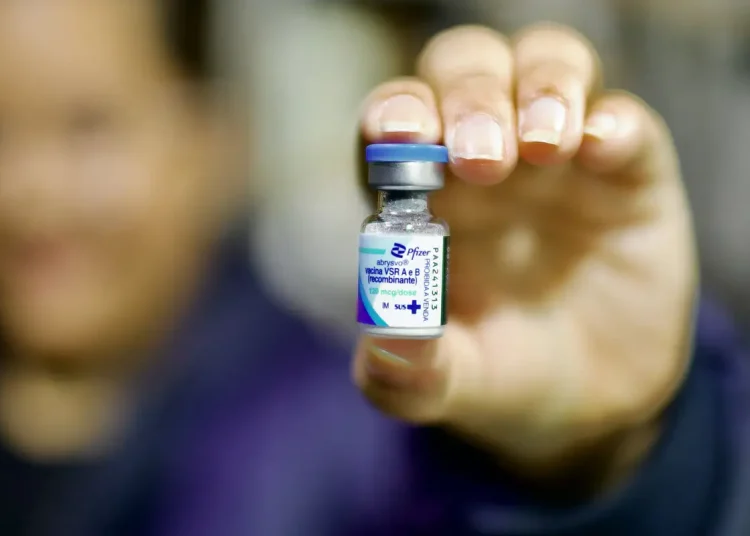 SUS oferece vacina contra bronquiolite para bebês prematuros