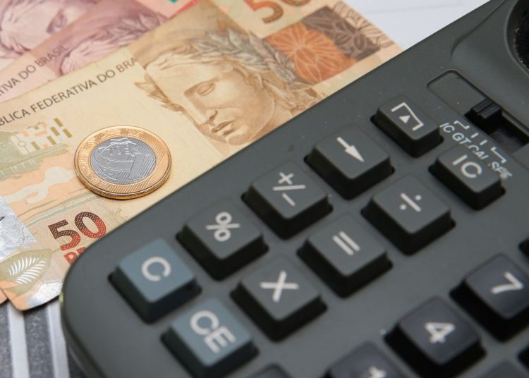 Governo tem déficit de R$ 30 bilhões em fevereiro
