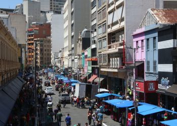 Cidade de São Paulo tem mais de 12,6 mil trabalhadores ambulantes