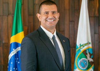 Douglas Ruas é eleito o novo presidente da Alerj