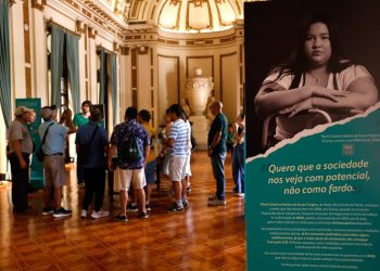 Desconhecimento sobre neuromielite óptica atrasa tratamento no Brasil