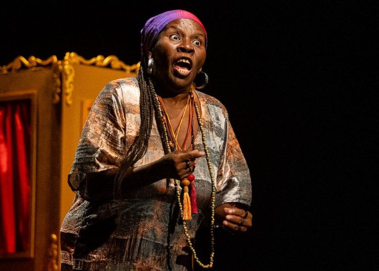 Comédia “Querida Mamãe” chega a Campos com sessões gratuitas