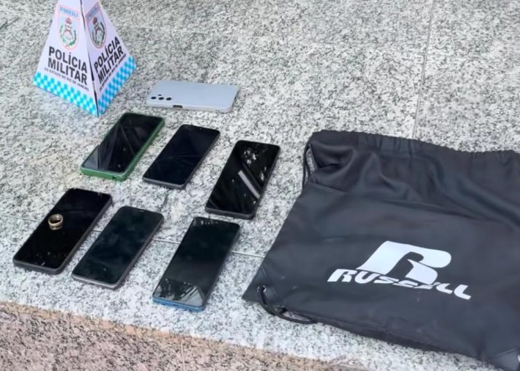 Suspeito de série de assaltos em Campos é detido; polícia recupera celulares e motos