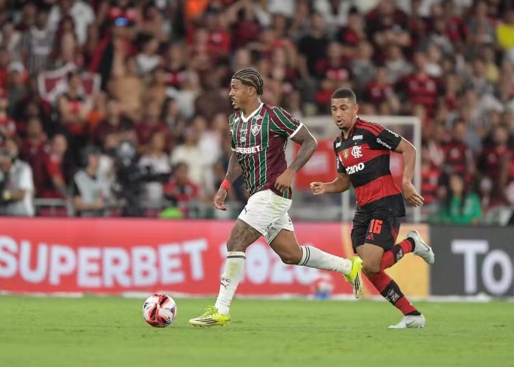 CBF muda data de Fla-Flu e revolta torcida do Fluminense nas redes sociais