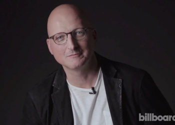 Diretor de documentário sobre Michael Jackson diz que artista ‘era pior do que Epstein’