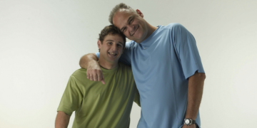 Filho de Oscar Schmidt revela que pai descobriu novo tumor em 2025