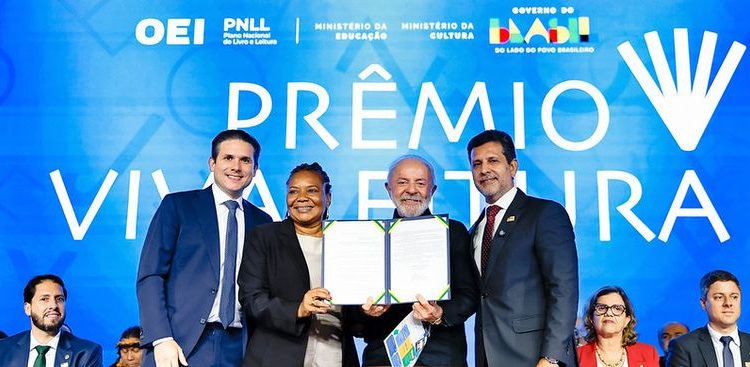 MEC Livros terá acervo ampliado para 25 mil obras