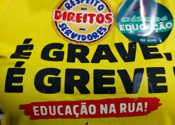 Profissionais da educação pública do Rio fazem paralisação na quinta