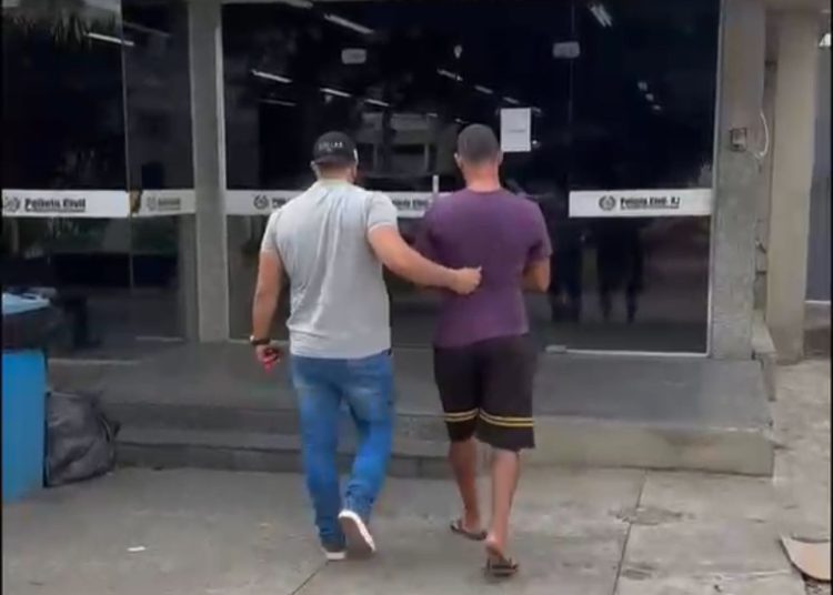 Polícia Civil prende homem condenado por estuprar e engravidar a própria enteada em Campos