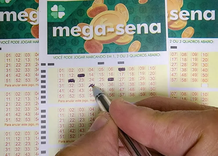 Mega-Sena não tem ganhador; prêmio acumula e vai a R$ 6 milhões