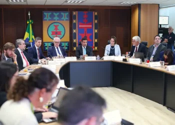 Formação de professores a distância mostra desempenho 53,1% inferior