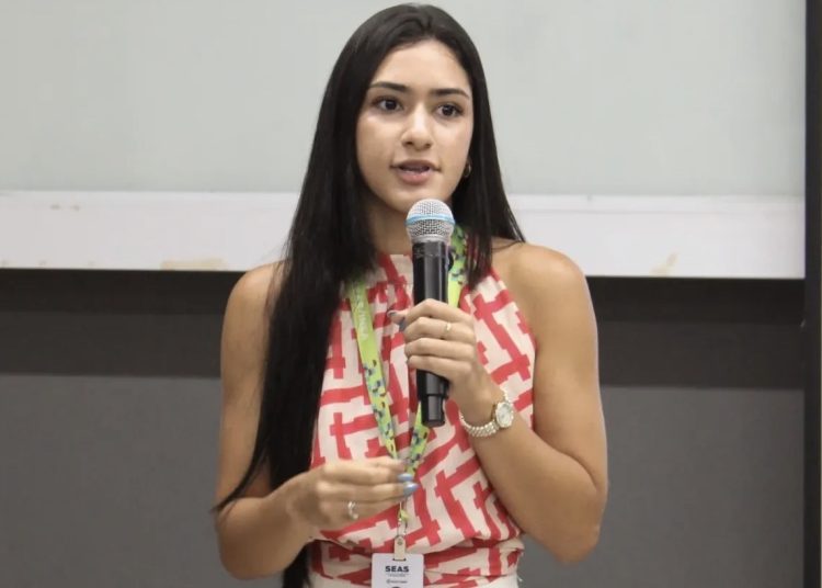 Thamires Rangel está de volta à Câmara de Campos