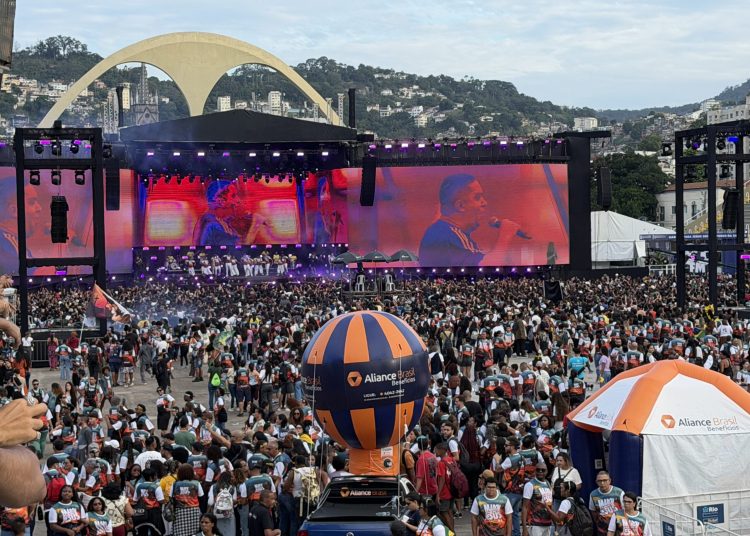 Milhares de fiéis na Marcha para Jesus neste sábado Rio