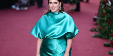 Princesa Eugenie anuncia gravidez do terceiro filho
