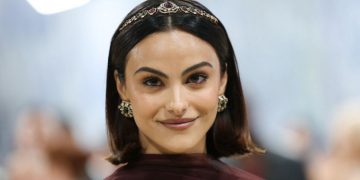 Camila Mendes e elenco de ‘Mestres do Universo’ virão ao Brasil para divulgar o live-action de He-Man