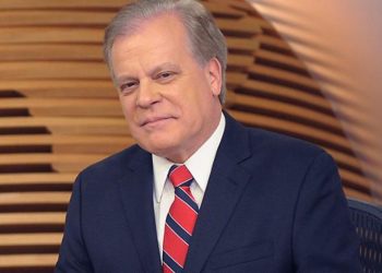 Jornalista Chico Pinheiro revela câncer no intestino