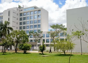 PM desocupa estudantes da reitoria da USP