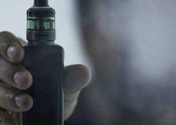 Dia Mundial sem Tabaco: novas tecnologias camuflam vapes e são desafio