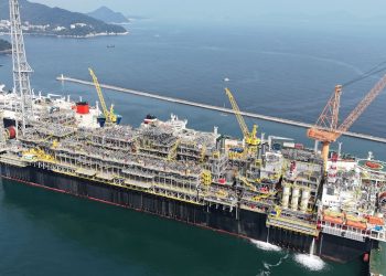 Petrobras inicia P-79 e reforça produção de petróleo e gás no país