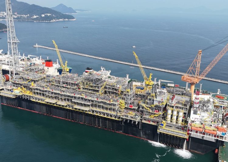 Petrobras inicia P-79 e reforça produção de petróleo e gás no país