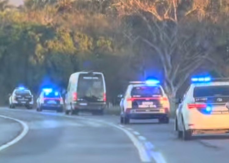1 tonelada e meia de drogas apreendidas em Campos e região são incineradas e viram cinzas