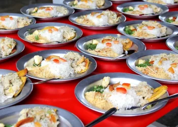 Escolas de SP abrem inscrições para alimentação durante as férias